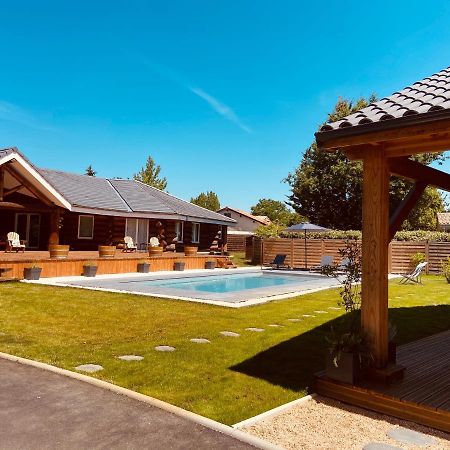 Chalet Montana - Au Cottage Du Medoc - Proche De Bordeaux Saint-Aubin-de-Médoc Exterior foto